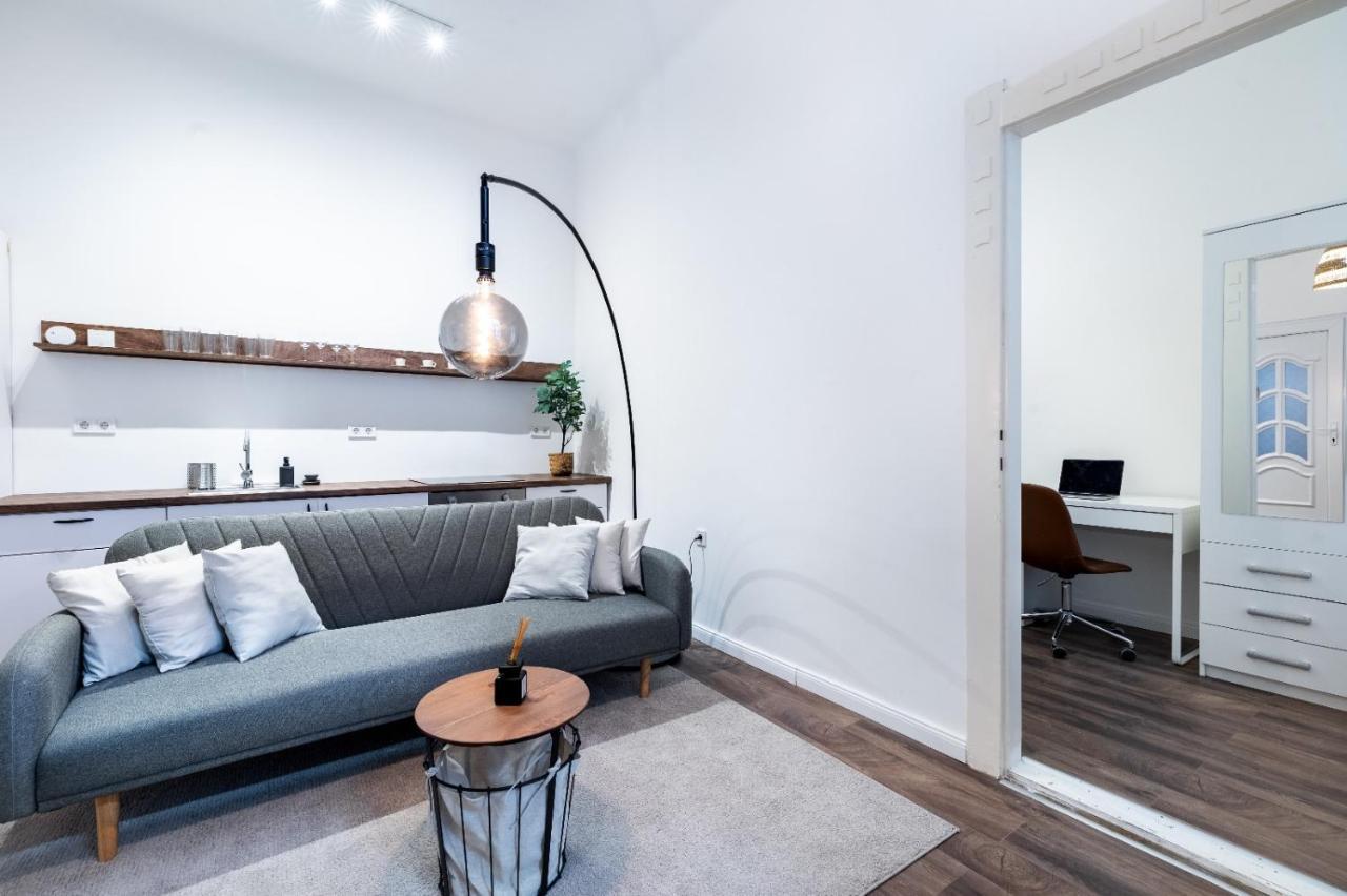 Stylish Central Apartment Budapest Esterno foto